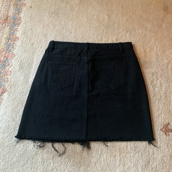 NEW Black Denim Frayed Mini Skirt - Picture 15 of 15